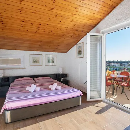 Horizont View Apartament Pula