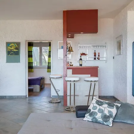 아파트 Horizont View 풀라